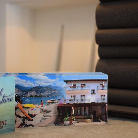 Albergo Al Pescatore Brenzone sul Garda Esterno foto