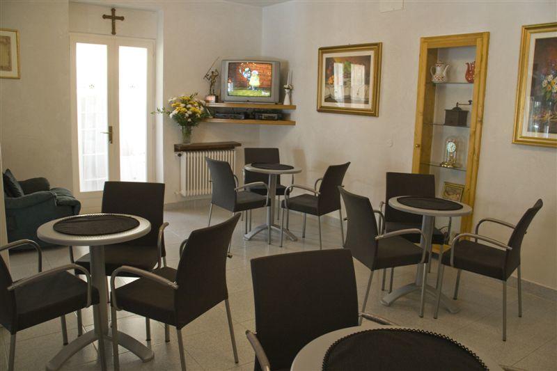 Albergo Al Pescatore Brenzone sul Garda Esterno foto